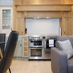 Joivy Modern And Airy Flat On The Historic Royal Mile